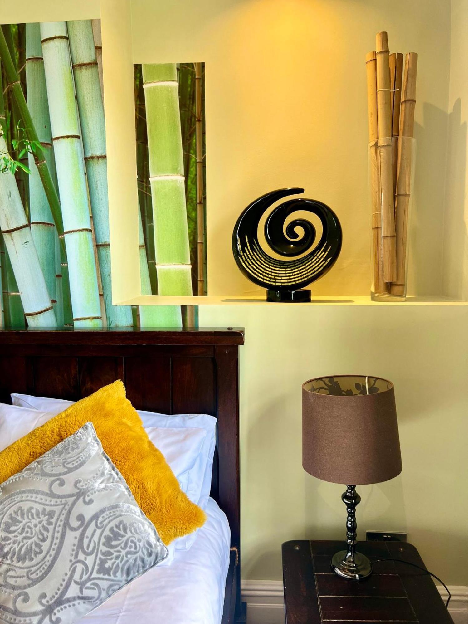 Bamboo Guesthouse Bournemouth Eksteriør bilde