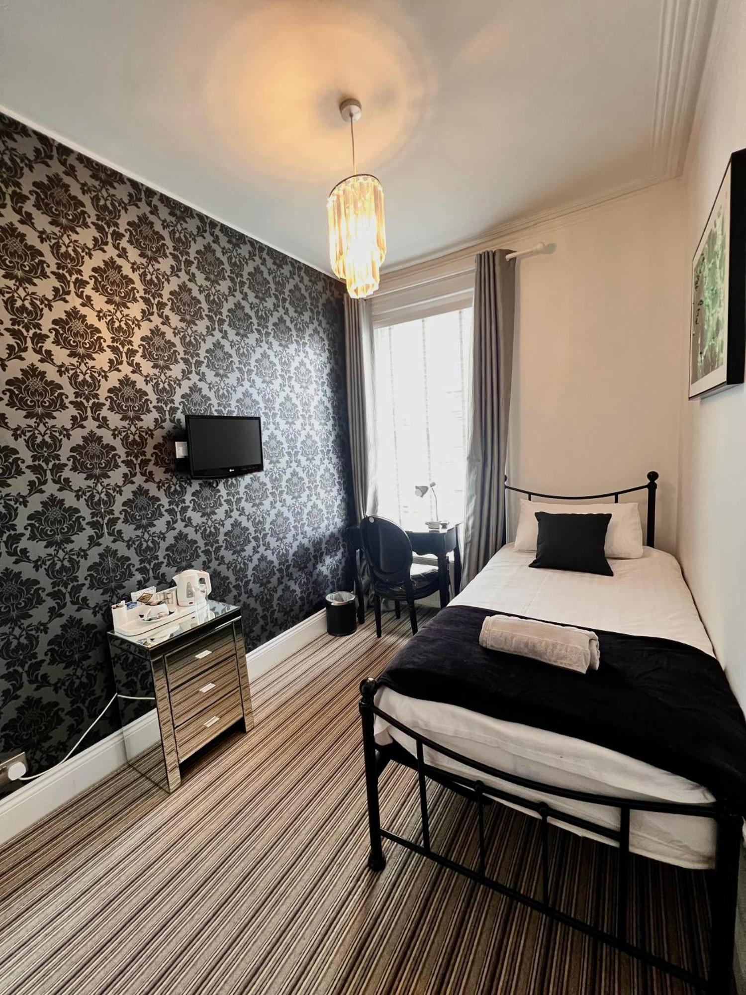 Bamboo Guesthouse Bournemouth Eksteriør bilde